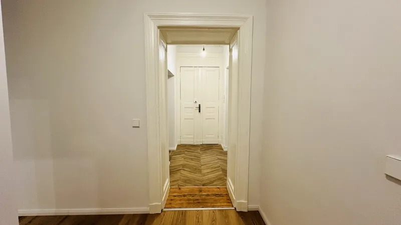 4-Zimmer Wohnung im EG Altbau in Berlin Moabit / Tiergarten — photo 1